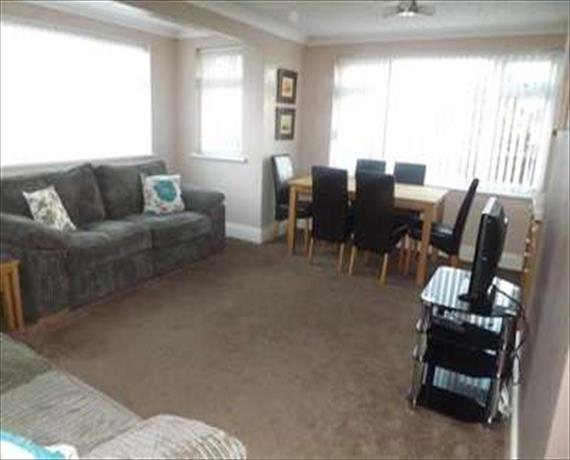 2 Bedroom Bungalow